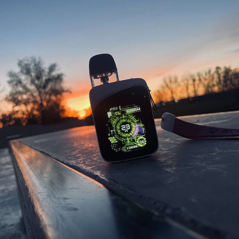 Uwell Caliburn G4 Pro Koko Pod Kit-2000mAh Vape Superstore Yorkton Saskatchewan